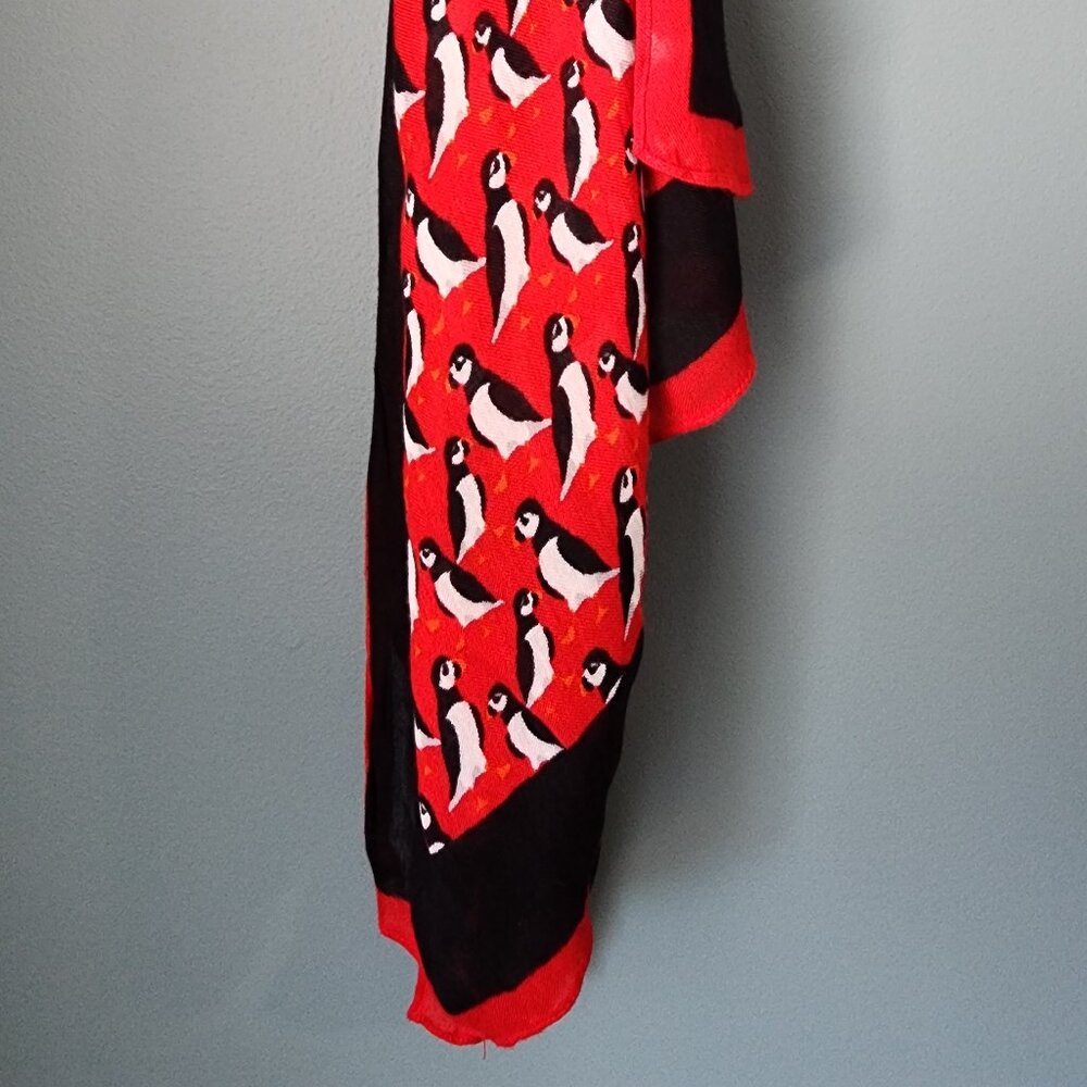 Crown & Ivy Black & Red Oversized Puffin Scarf - Picture 7 of 8